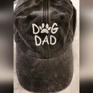 NEW - HAT, BASEBALL CAP - DOG DAD 🐾